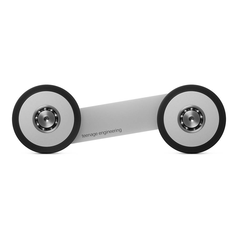 teenage engineering <br>grip car natural