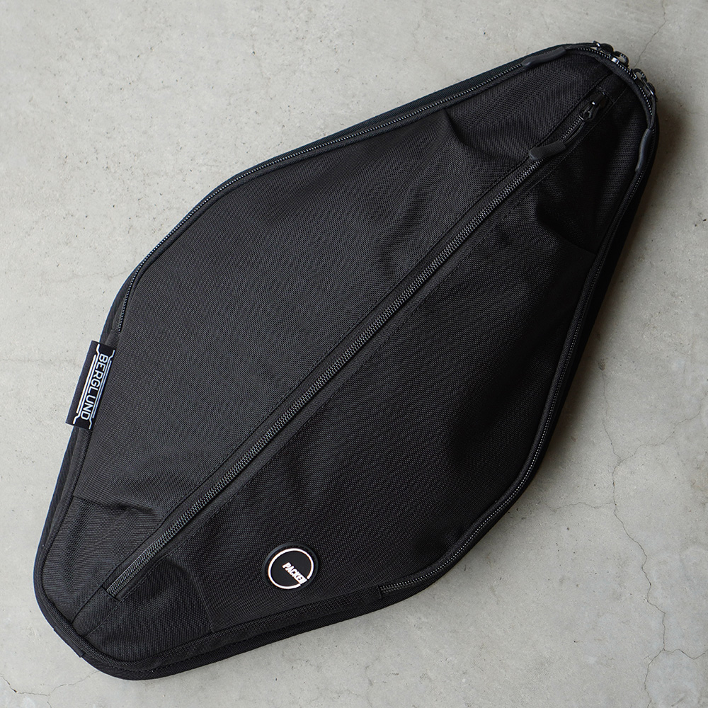 Berglund Instruments <br>PACKEN NuRAD CASE BLACK [PCN-RADC-BLK]