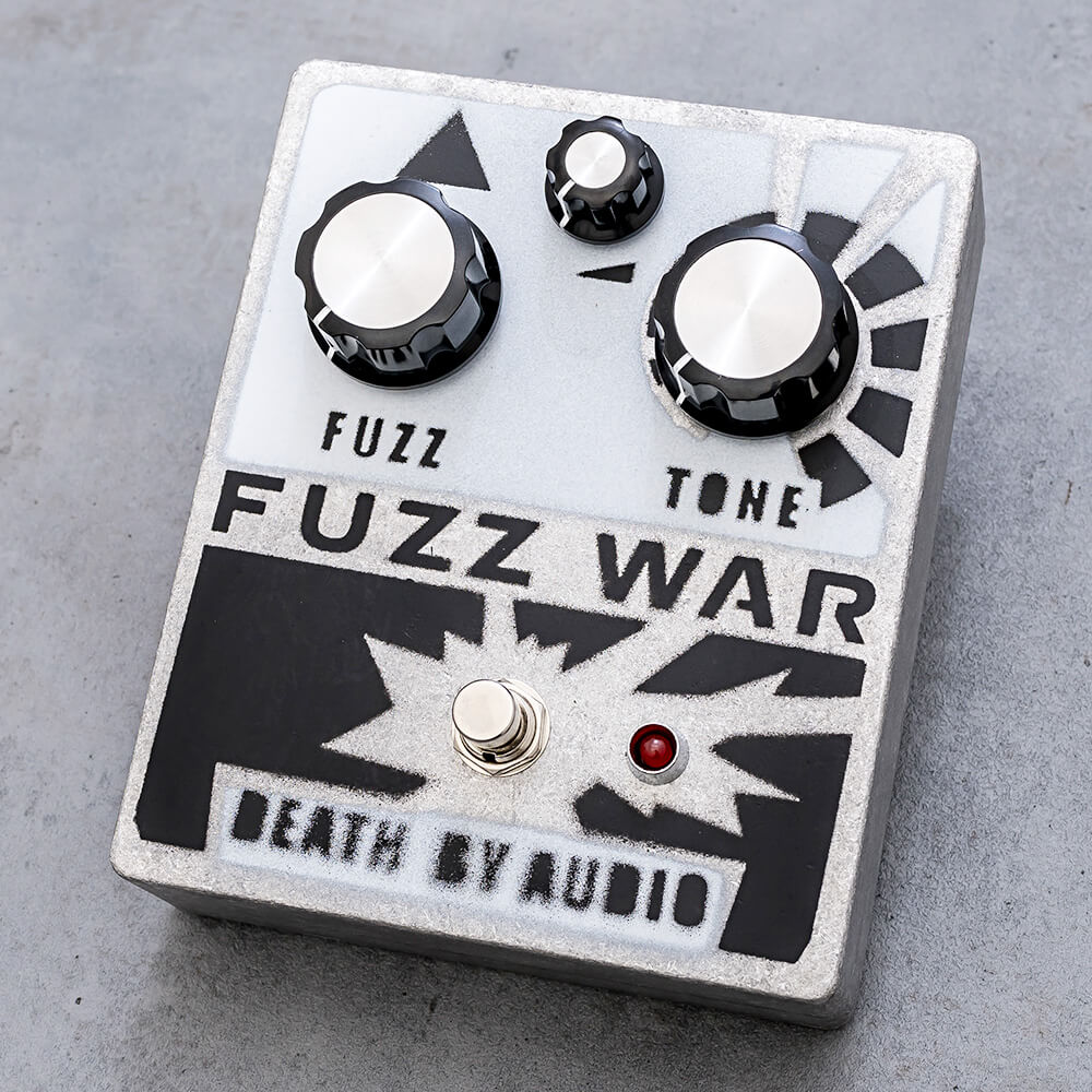 DEATH BY AUDIO <br>FUZZ WAR