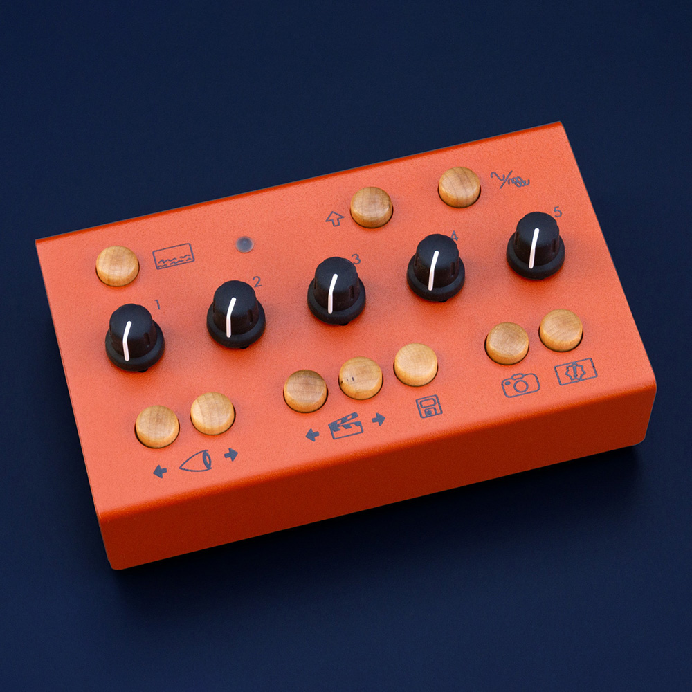 Critter & Guitari <br>EYESY