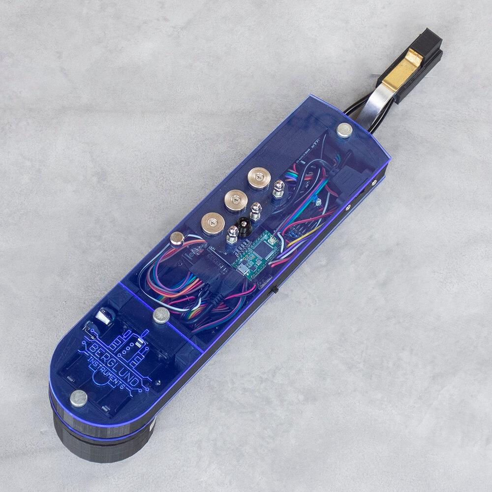 Berglund Instruments <br>NuEVI CV+SR Midnight Blue