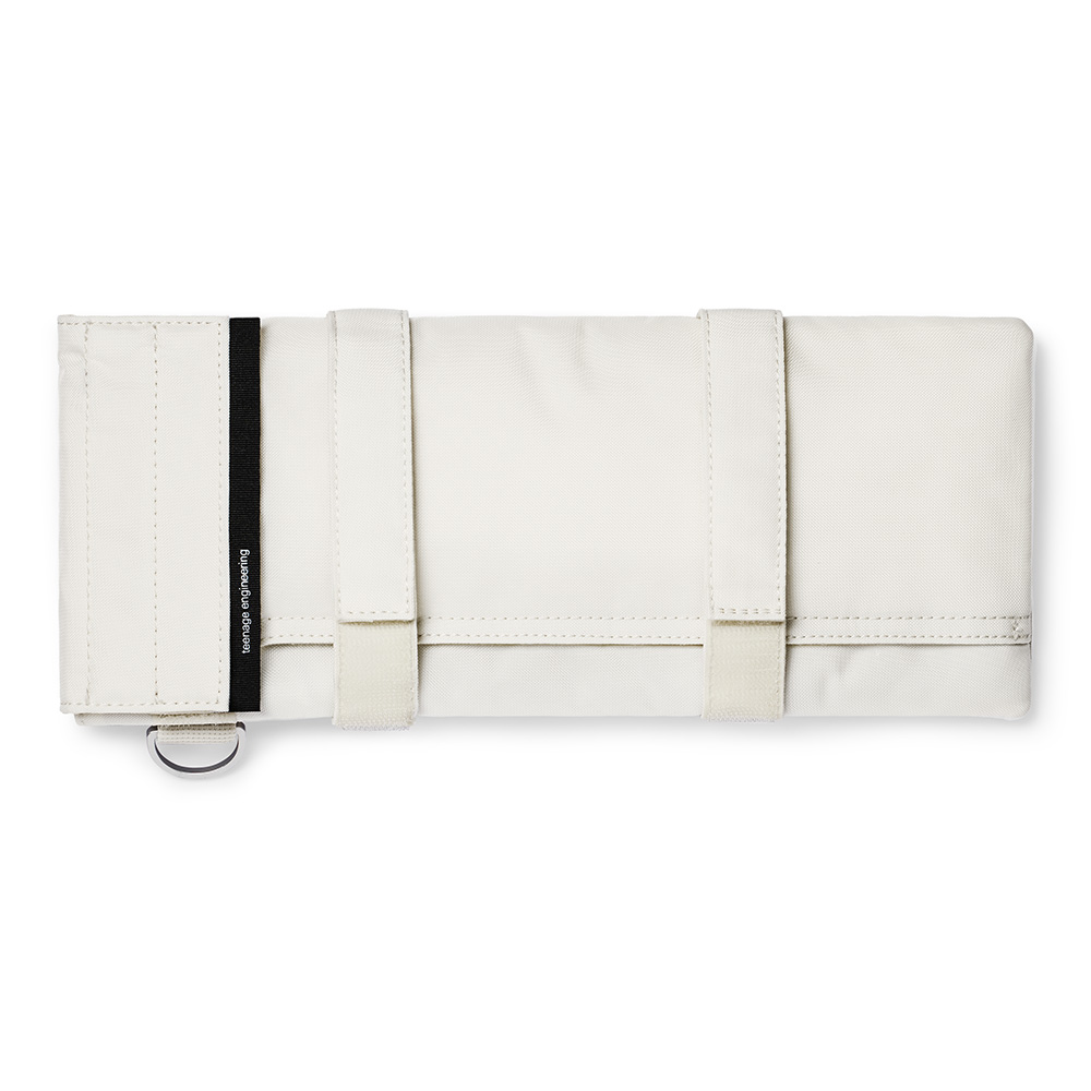 teenage engineering <br>field bag large white