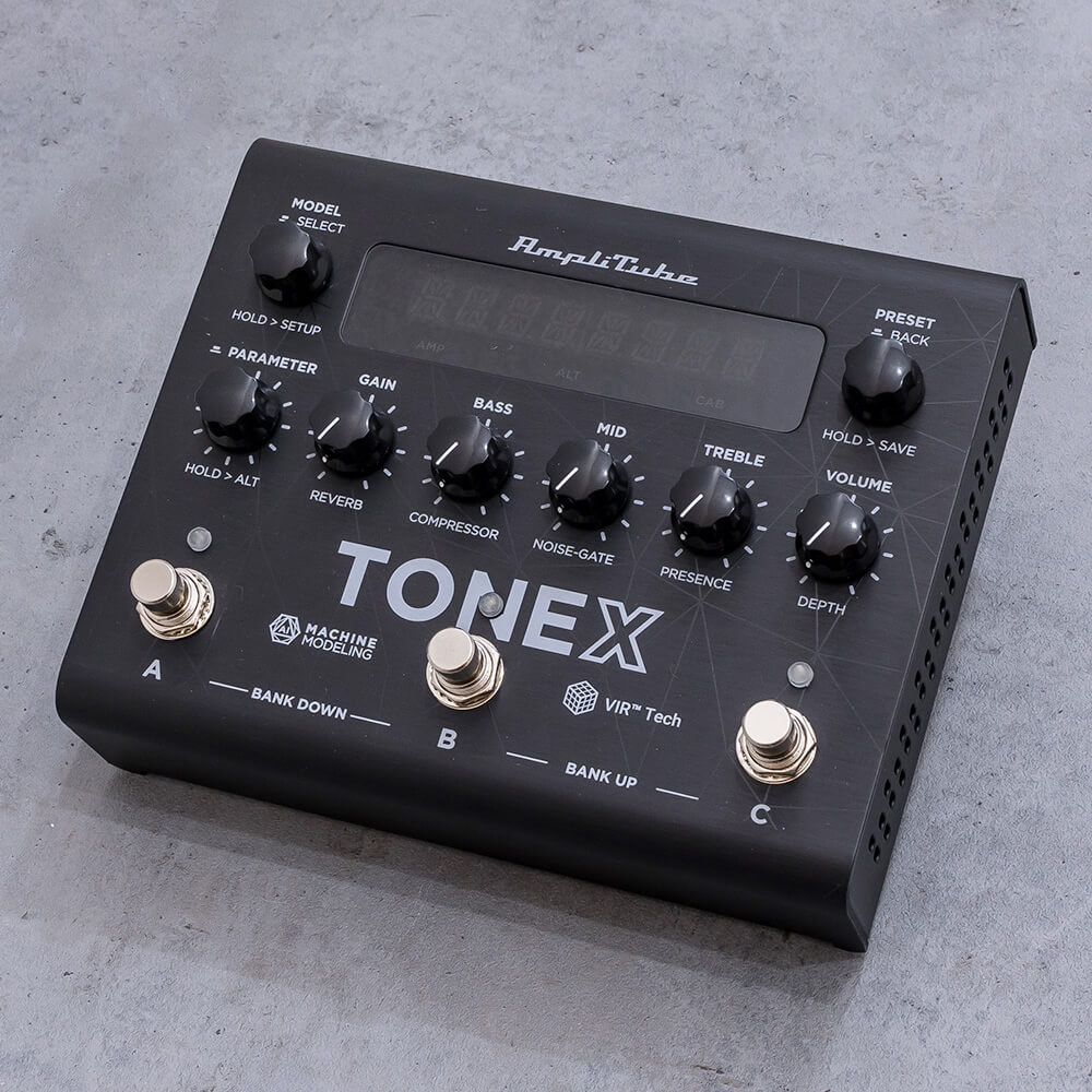 IK Multimedia <br>TONEX Pedal