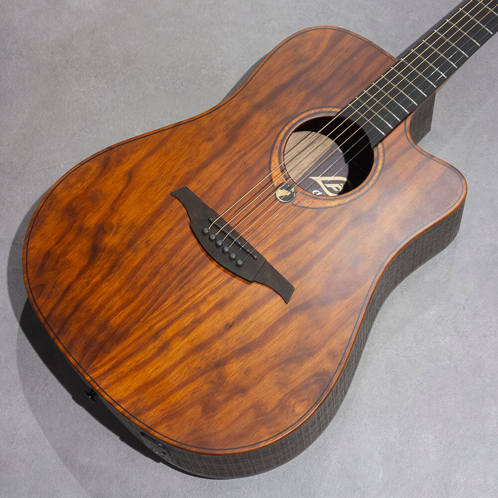 LAG Guitars <br>SAUVAGE-DCE
