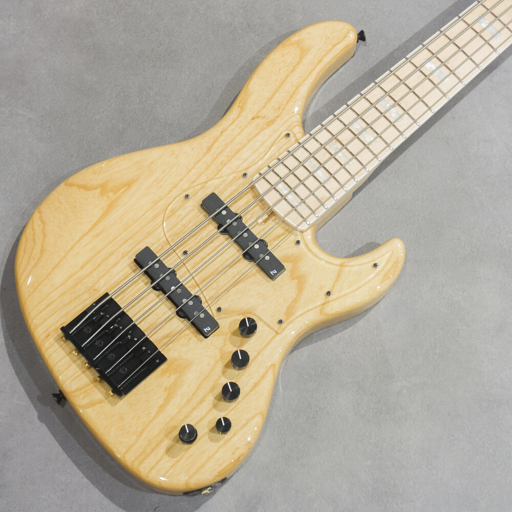 ATELIER Z <br>Beta 5 N/MyNew Modelz