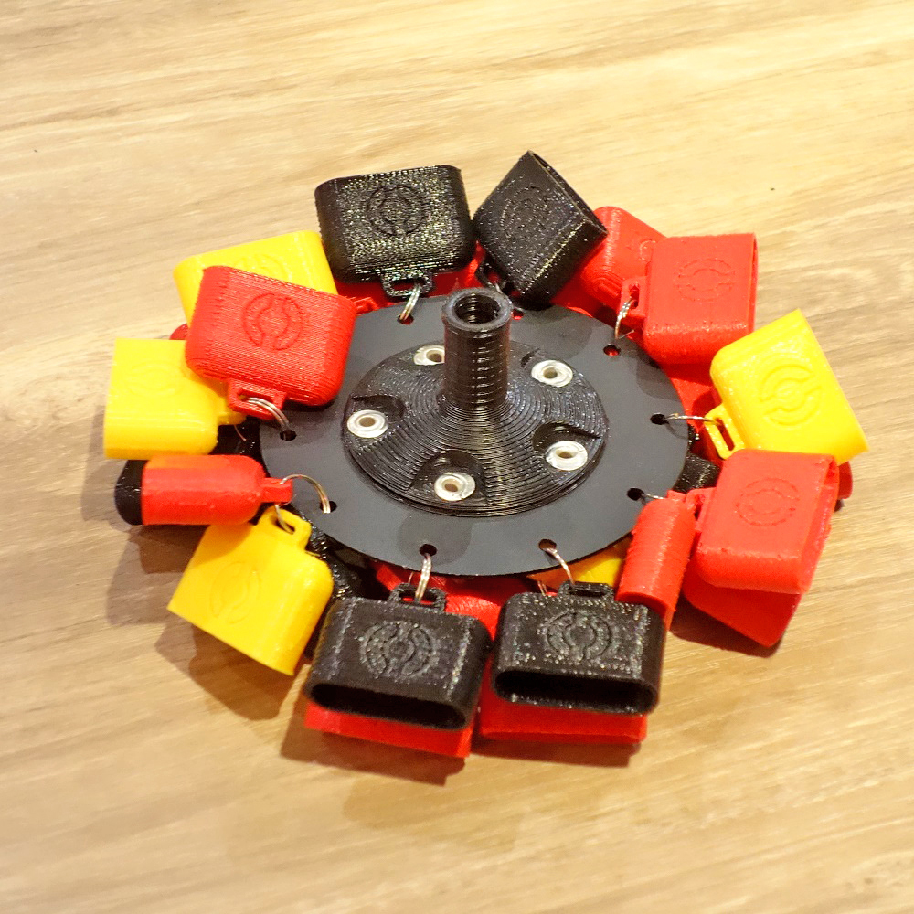 Oruga Percussion<br>TOP-ORUGA PLASTIC RATTLES 3D